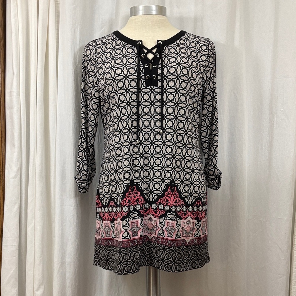 JM Collection black, white and pink pattered tunic